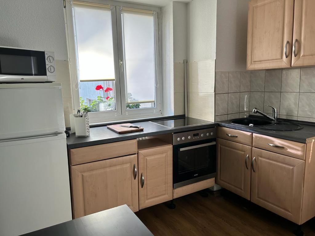 Skylineapartment Франкфурт на Майн Екстериор снимка